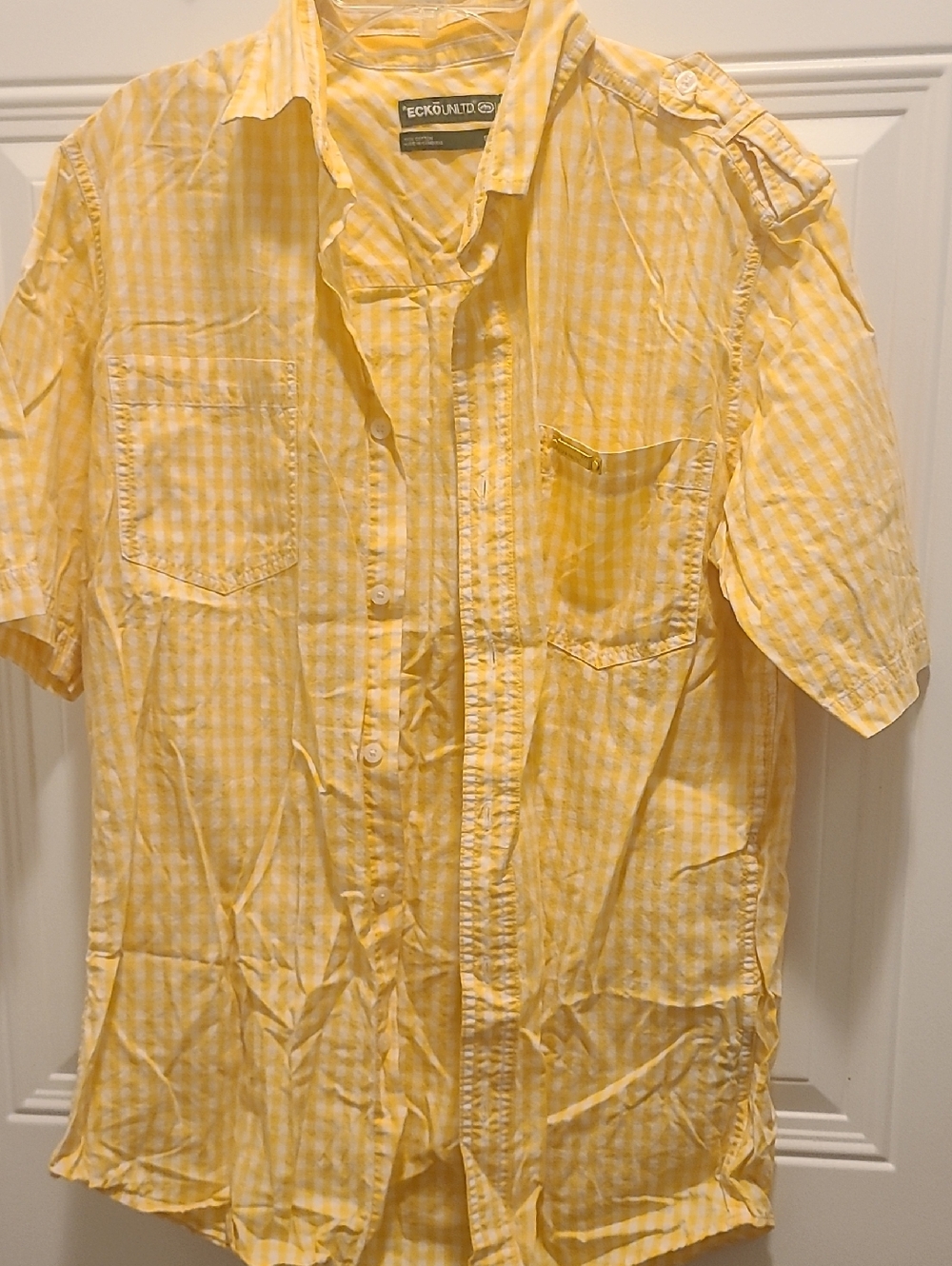 Ecko Unlimited Men’s Yellow Gingham Short-Sleeve Button-Down Shirt